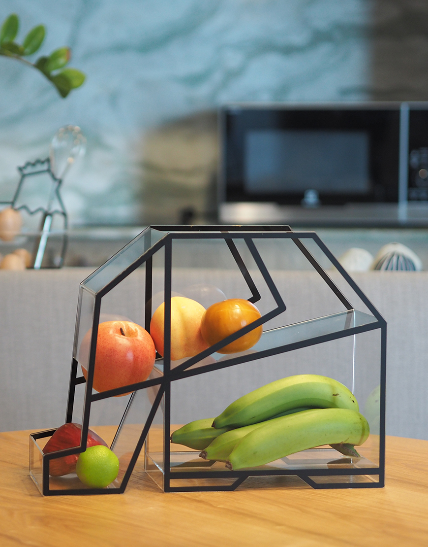 Elephy-Bowl-of-fruit