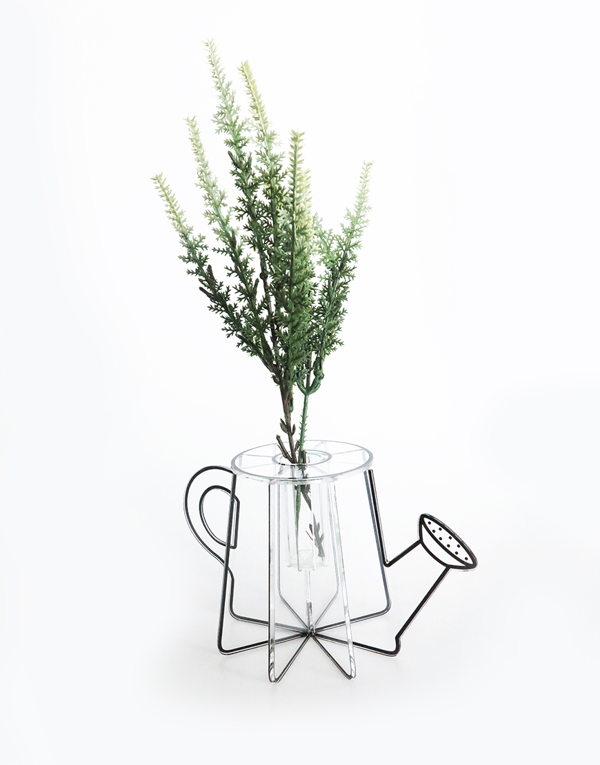 Our garden Caring Vase