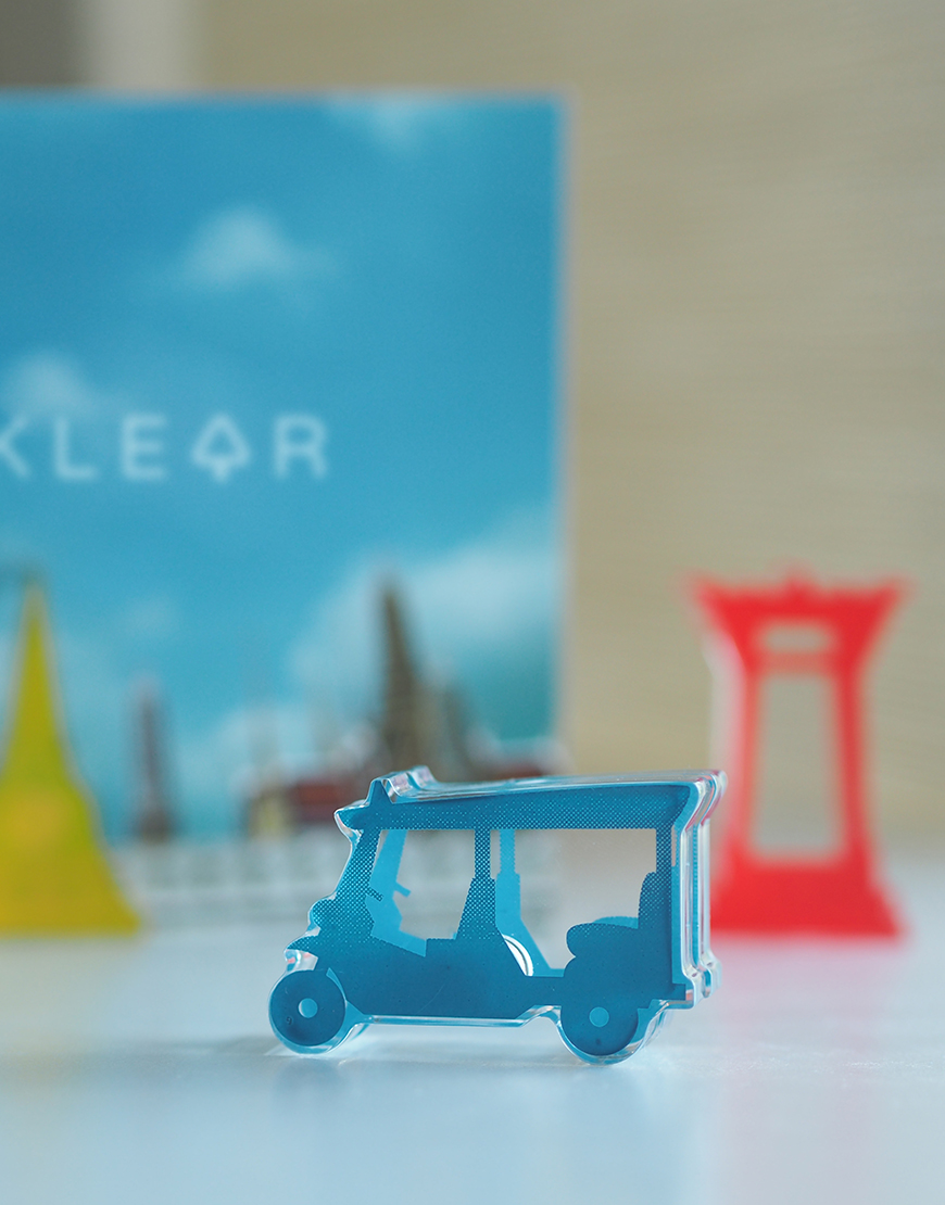 Siam-Photo-Holder-Thai-Magnet-Set-of4-1